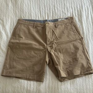 Men’s Southern Tide Channel Marker 7” Shorts (38)